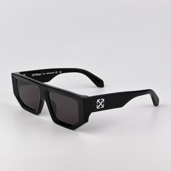 Off-White VANCOUVER Men Sunglasses Black Square Grey Lenses | Model OERI13F 1007 - Picture 4 of 12